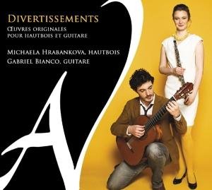 Entertainments - Hrabankova & Bianco - Music - AD VITAM - 3760109130554 - April 21, 2017