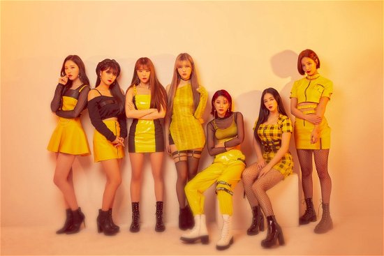 Cover for Momoland · Chiri Chiri &lt;limited&gt; (CD) [Japan Import edition] (2019)