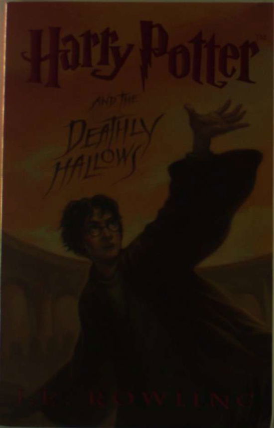 Cover for J. K. Rowling · Harry Potter and the Deathly Hallows (Paperback Book) [Lrg edition] (2009)