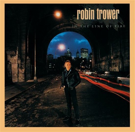 In The Line Of Fire - Robin Trower - Música - MUSIC ON CD - 8718627235560 - 24 de fevereiro de 2023