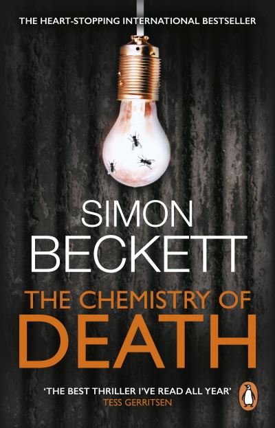 Cover for Simon Beckett · The Chemistry of Death: (David Hunter 1): Harry Treadaway is Dr David Hunter: the darkly compelling new TV series ‘The Chemistry of Death’ – streaming now on Paramount+ (Taschenbuch) (2020)