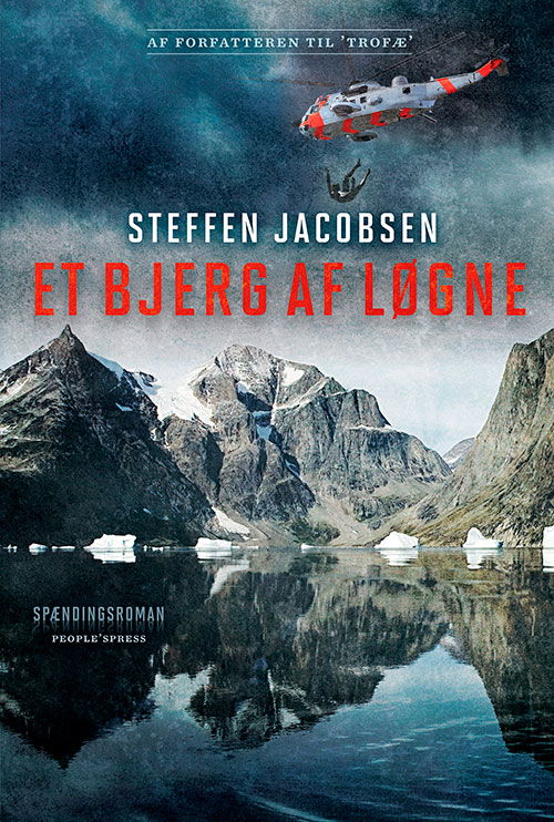 Cover for Steffen Jacobsen · Et bjerg af løgne (Bound Book) [1. Painos] (2015)