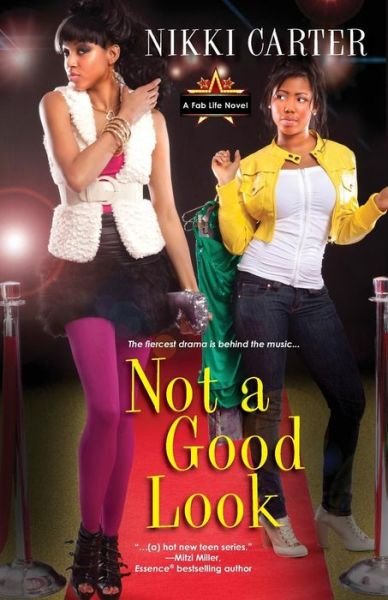 Cover for Nikki Carter · Not a Good Look (Paperback Book) (2010)