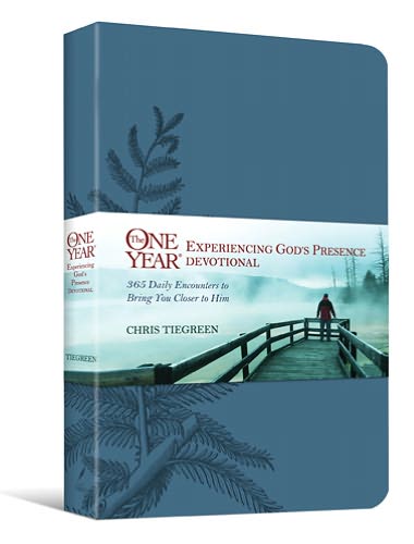 Cover for Chris Tiegreen · The One Year Experiencing God's Presence Devotional: 365 Daily Encounters to Bring You Closer to Him - One Year (Leather Book) (2012)