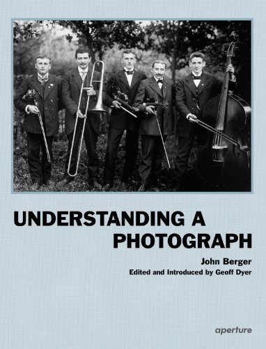 Cover for John Berger · Understanding a Photograph (Hardcover bog) [Reprint edition] (2013)