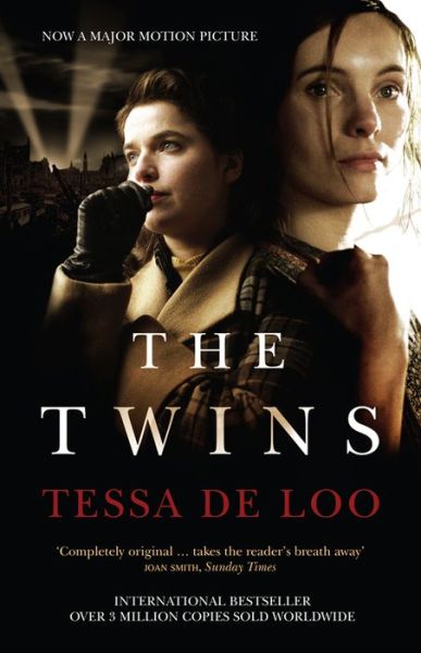 The Twins - Tessa de Loo - Kirjat - Quercus Publishing - 9781900850568 - keskiviikko 21. helmikuuta 2001