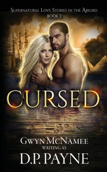 Cover for Gwyn McNamee · Cursed (Pocketbok) (2018)