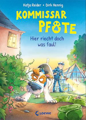 Kommissar Pfote (Band 5) - Hier riecht doch was faul! - Katja Reider - Kirjat - Loewe - 9783743211575 - keskiviikko 8. helmikuuta 2023