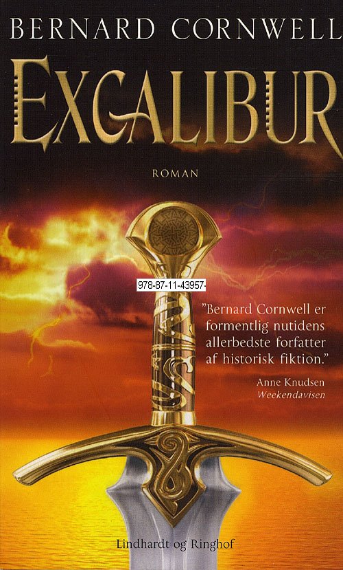 Cover for Bernard Cornwell · Krigsherre-trilogien: Excalibur (KRIG 3), pocket (Paperback Bog) [2. udgave] (2010)