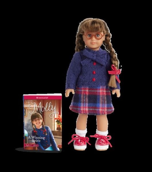 Cover for American Girl · Molly Mini Doll and Book (Paperback Book) (2018)