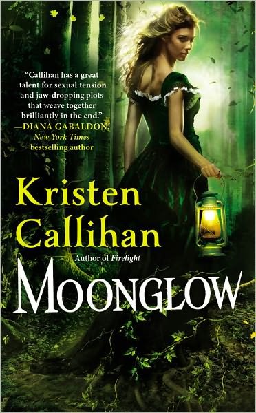 Cover for Kristen Callihan · Moonglow - Darkest London (Paperback Bog) (2012)