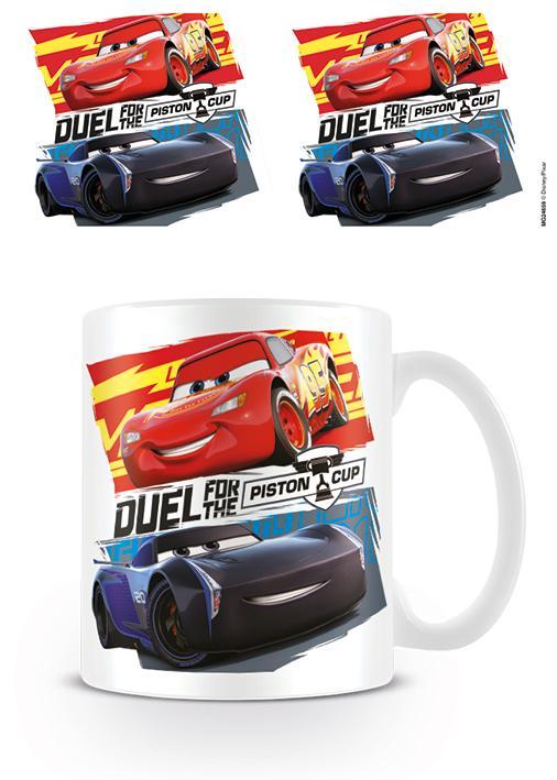 Cars 3 Duel For The Piston Cup - Mokken - Fanituote - Pyramid Posters - 5050574246590 - tiistai 26. marraskuuta 2019