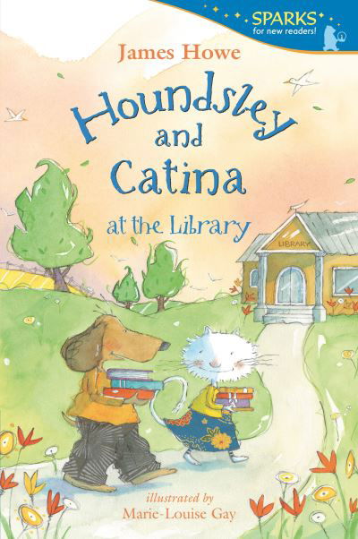 Houndsley and Catina at the Library - James Howe - Książki - Candlewick Press - 9781536223590 - 12 kwietnia 2022