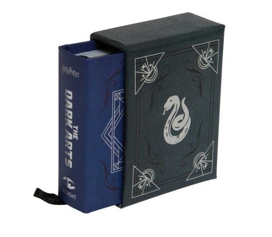Harry Potter: The Dark Arts Tiny Book - Insight Editions - Bücher - Insight Editions - 9781683834595 - 11. August 2020