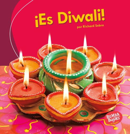 Cover for Richard Sebra · !Es Diwali! (It's Diwali!) (Pocketbok) (2018)