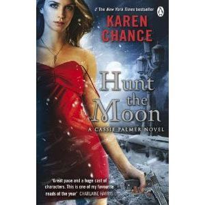 Cover for Karen Chance · Hunt the Moon (Paperback Book) (2011)