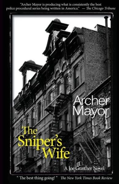 Cover for Archer Mayor · The Sniper's Wife: a Joe Gunther Novel (Joe Gunther Mysteries) (Paperback Book) (2007)