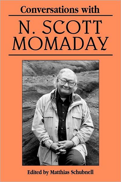 Conversations with N. Scott Momaday - Matthias Schubnell - Books - University Press of Mississippi - 9780878059607 - April 30, 1997