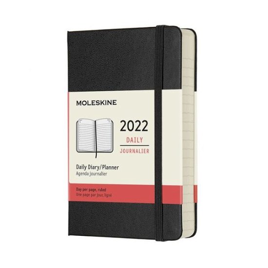 Cover for Agenda · Moleskine 2022 12-Month Daily Pocket Hardcover Notebook: Black (Paperback Book) (2021)