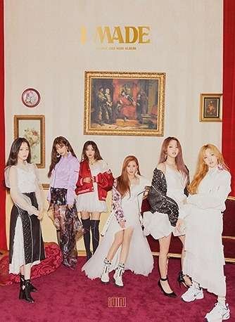 Cover for (G)i-dle · I Made (2nd Mini Album) (CD/Merch) (2019)