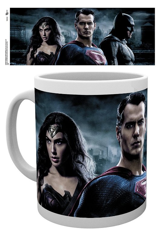 Cover for Batman Vs Superman · Trio Mug (Tasse) (2016)