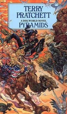 Pyramids: (Discworld Novel 7) - Discworld Novels - Terry Pratchett - Books - Transworld Publishers Ltd - 9780552134613 - July 1, 1990