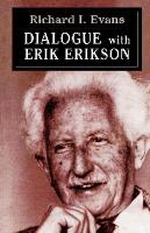 Cover for Erik Erikson · Dialogue with Erik Erikson (Paperback Book) (1995)