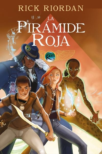 Cover for Rick Riordan · La piramide roja. Novela grafica / The Red Pyramid: The Graphic Novel (Innbunden bok) (2019)