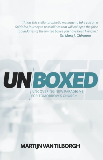 Cover for Martijn van Tilborgh · Unboxed (Paperback Bog) (2017)