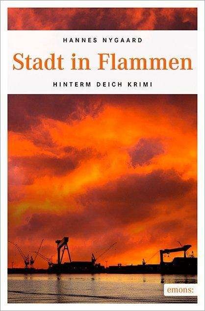 Cover for Nygaard · Stadt in Flammen (Buch)