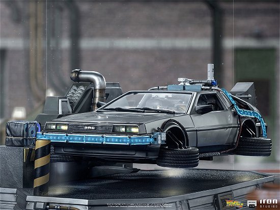Cover for Back to the Future · Zurück in die Zukunft II Art Scale Statue 1/10 DeL (Toys) (2023)