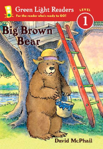 Big Brown Bear (Turtleback School & Library Binding Edition) (Green Light Readers: Level 1 (Pb)) - David Mcphail - Książki - Turtleback - 9780613644624 - 1 lipca 2003