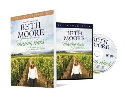 Chasing Vines Group Experience with DVD - Beth Moore - Books - Tyndale House Publishers - 9781496443625 - February 4, 2020