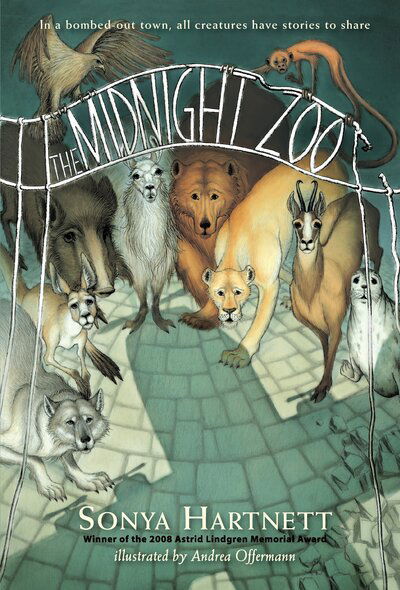 The Midnight Zoo - Sonya Hartnett - Książki - Candlewick - 9780763664626 - 14 sierpnia 2018