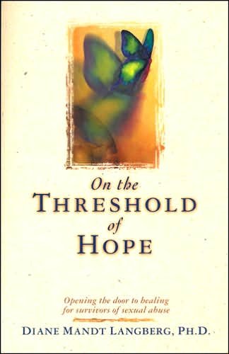 Cover for Diane Mandt Langberg · On the Threshold of Hope (Paperback Book) (2019)