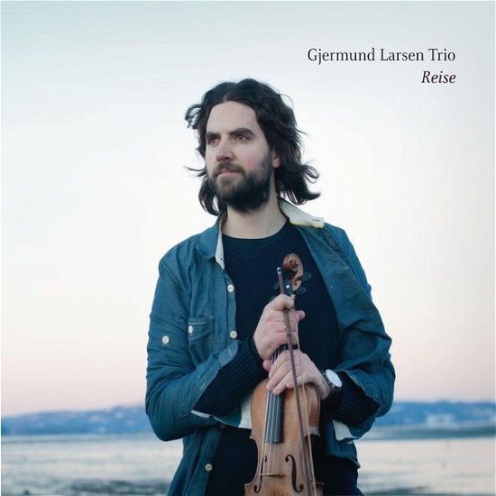 Cover for Gjermund Larsen Trio · Reise (CD) (2021)
