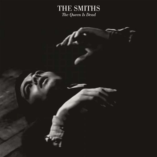 Cover for The Smiths · The Queen is Dead (LP/CD/DVD) [Deluxe edition] (2017)