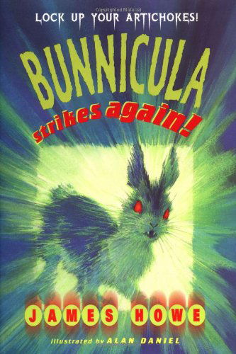 Cover for James Howe · Bunnicula Strikes Again! (Bunnicula and Friends) (Hardcover Book) [1st edition] (1999)