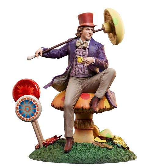 Cover for Diamond Select · Willy Wonka &amp; Chocolate Factory Gal Pvc Statue (MERCH) (2025)