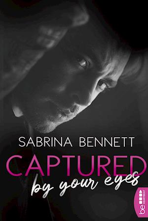 Cover for Sabrina Bennett · Captured by your eyes (Paperback Book) (2021)