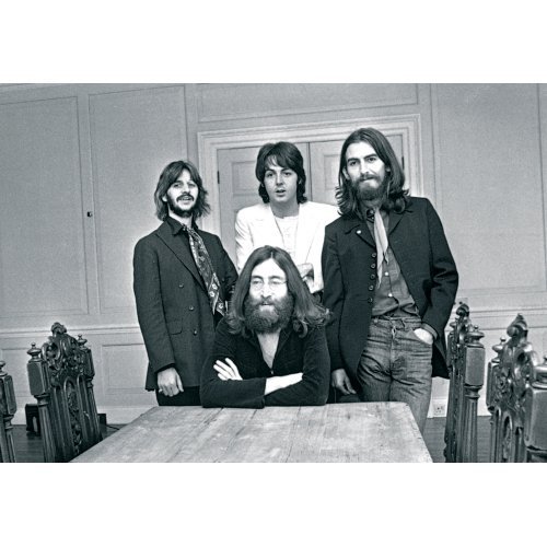 The Beatles Postcard: Tittenhurst Table Group Shot (Standard) - The Beatles - Kirjat -  - 5055295307636 - 