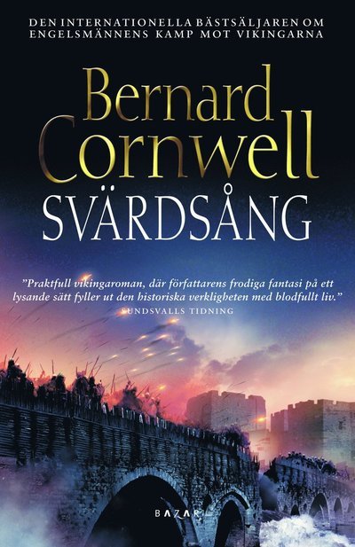 Cover for Bernard Cornwell · Uhtred: Svärdsång (Paperback Bog) (2011)