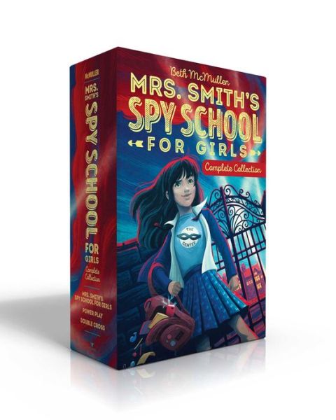 Mrs. Smith's Spy School for Girls Complete Collection (Boxed Set): Mrs. Smith's Spy School for Girls; Power Play; Double Cross - Mrs. Smith's Spy School for Girls - Beth McMullen - Livros - Simon & Schuster - 9781534452640 - 10 de dezembro de 2020