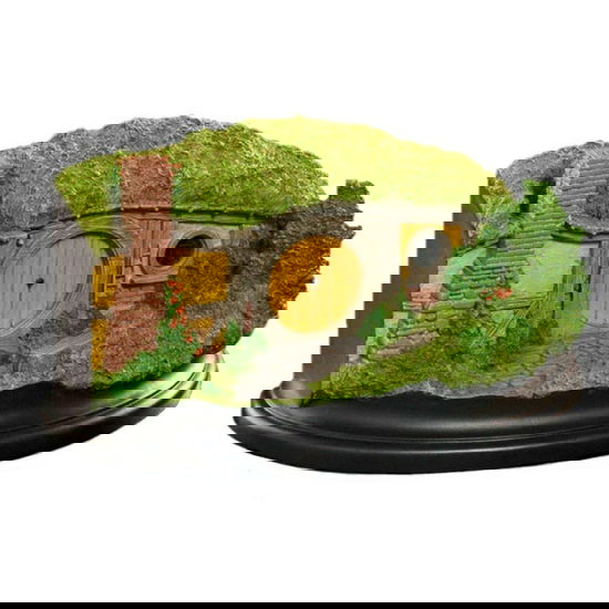 Hobbit Hole - 1 Bagshot Row - Yellow Door - Open Edition Polystone - Produtos - WETA WORKSHOP - 9420024712641 - 31 de outubro de 2019