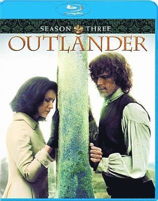 Cover for Outlander: Season Three (Blu-ray) (2018)