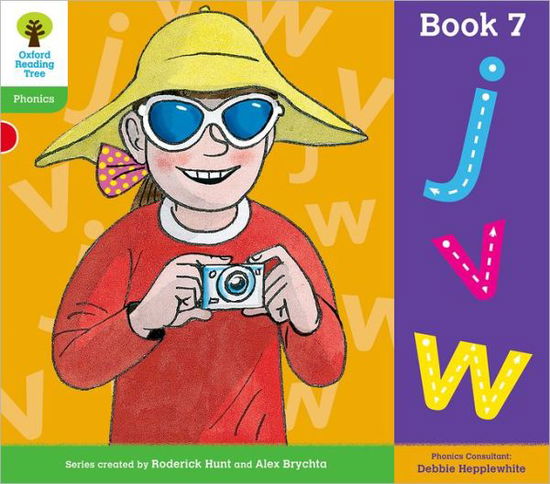 Oxford Reading Tree: Level 2: Floppy's Phonics: Sounds and Letters: Book 7 - Oxford Reading Tree - Debbie Hepplewhite - Books - Oxford University Press - 9780198485650 - January 6, 2011