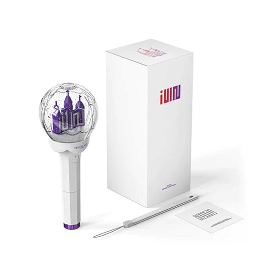 Official Light Stick Version 2 - (G)I-DLE - Merchandise -  - 8809876704652 - January 25, 2023