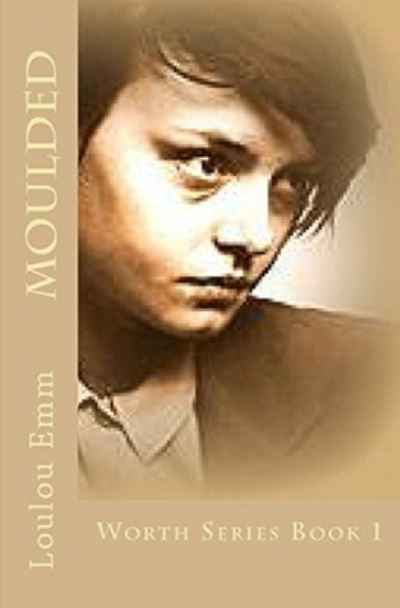 Cover for Loulou Emm · Moulded (Paperback Book) (2018)