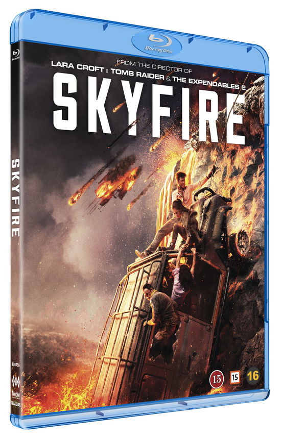 Cover for Bee Rogers · Skyfire (Blu-Ray) (2021)