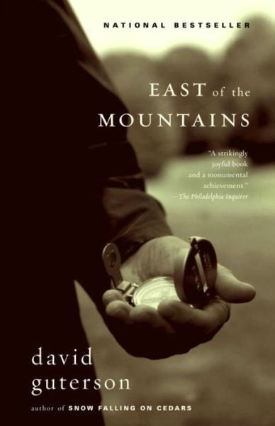 Cover for David Guterson · East of the Mountains (Paperback Bog) (2003)